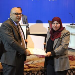 المؤتمر الذي اقامته كلية العلوم السياسية في جامعة بغداد بالتعاون مع مركز بغداد الدولي للدراسات بناريخ 12/12/2021