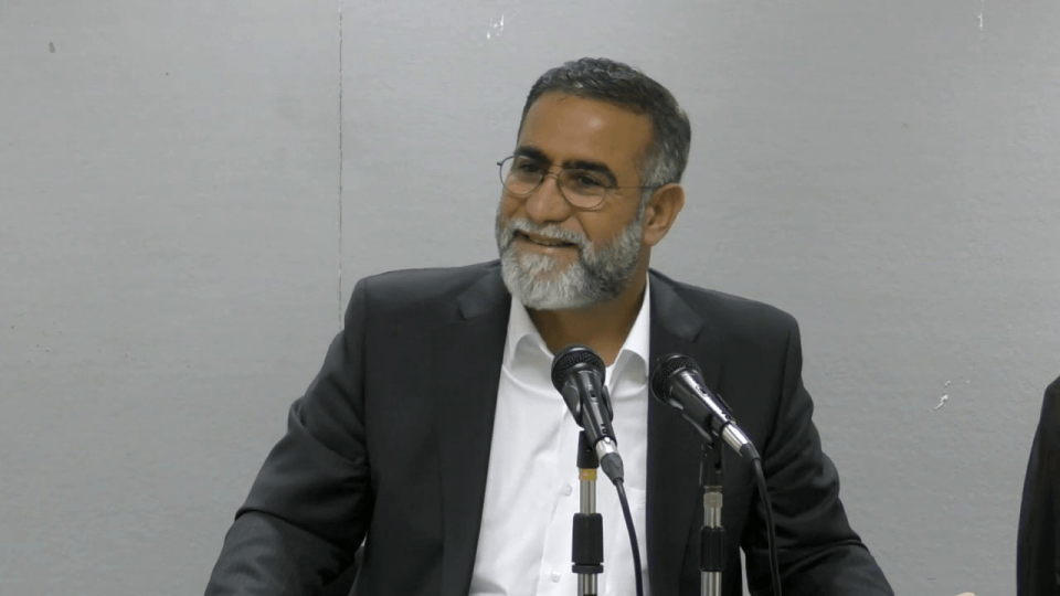 محاضرة الشيخ عدنان الشحماني في الندوة التي اقامتها مؤسسة الابرار في لندن